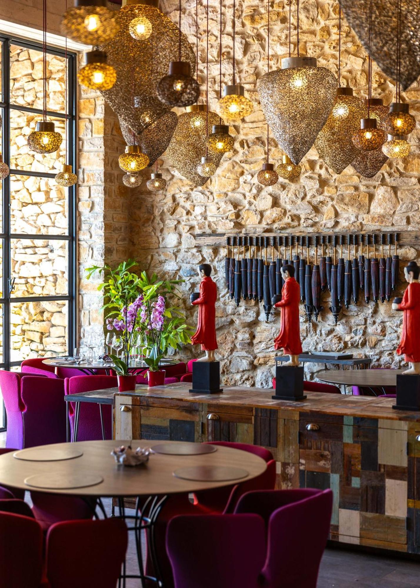 Village Castigno - Wine Hotel & Resort Assignan Buitenkant foto