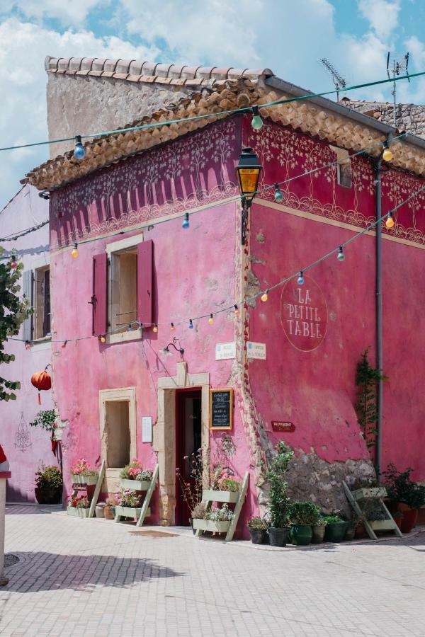 Village Castigno - Wine Hotel & Resort Assignan Buitenkant foto